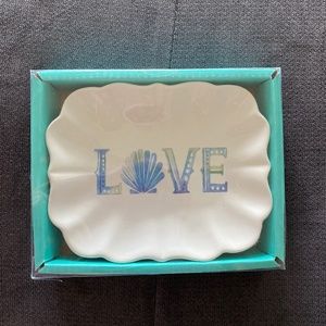 Soap dish NWT